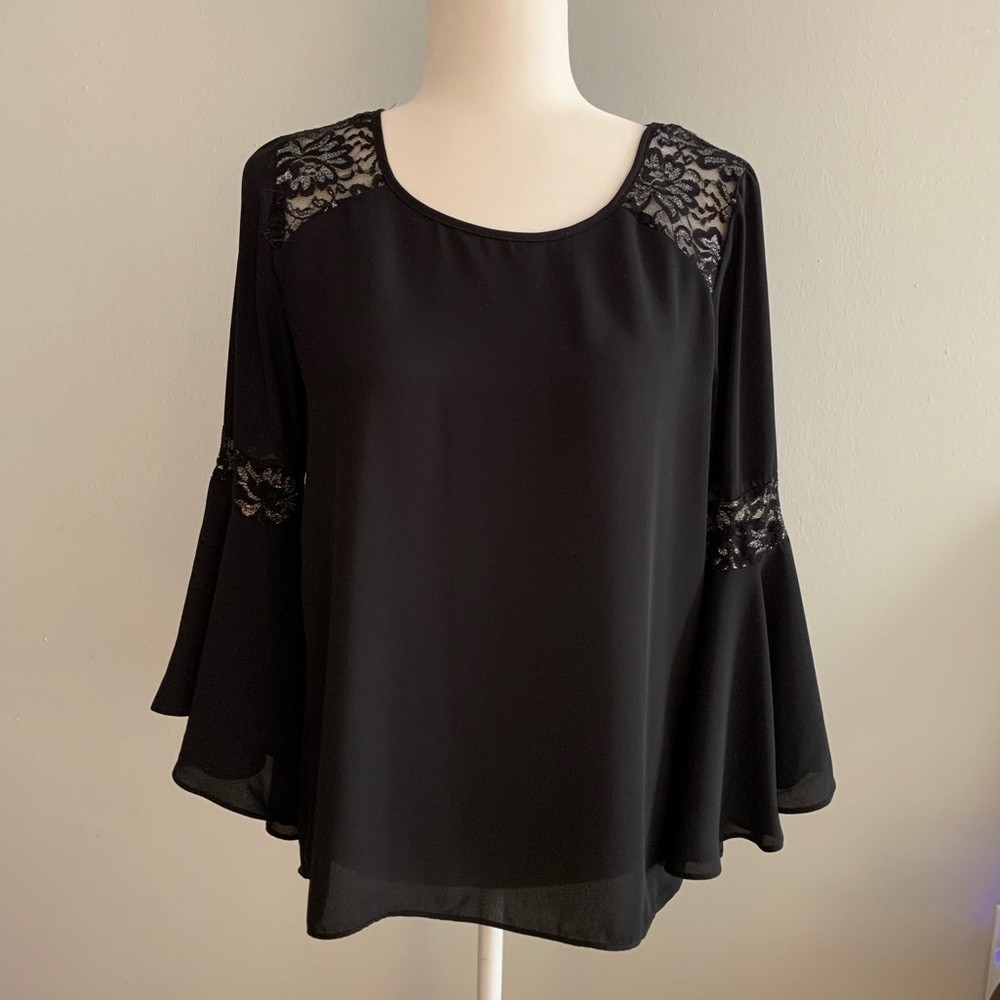Bell sleeved black long sleeved blouse